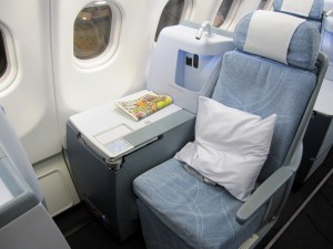Finnair-Business-Class-Airbus-A330-Helsinki-Bangkok-03